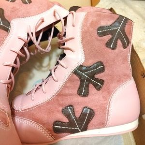 CarloRino high cut very dainty pink suede flat shoes